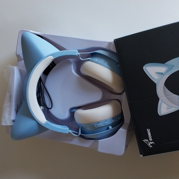SOMIC Wireless Gaming Headset Blue 3D Light Up Cat Ear Prof Sound PC Games Movie - Picture 12 of 12